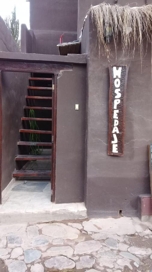 Piedra Cutana Hotel Tilcara Bagian luar foto